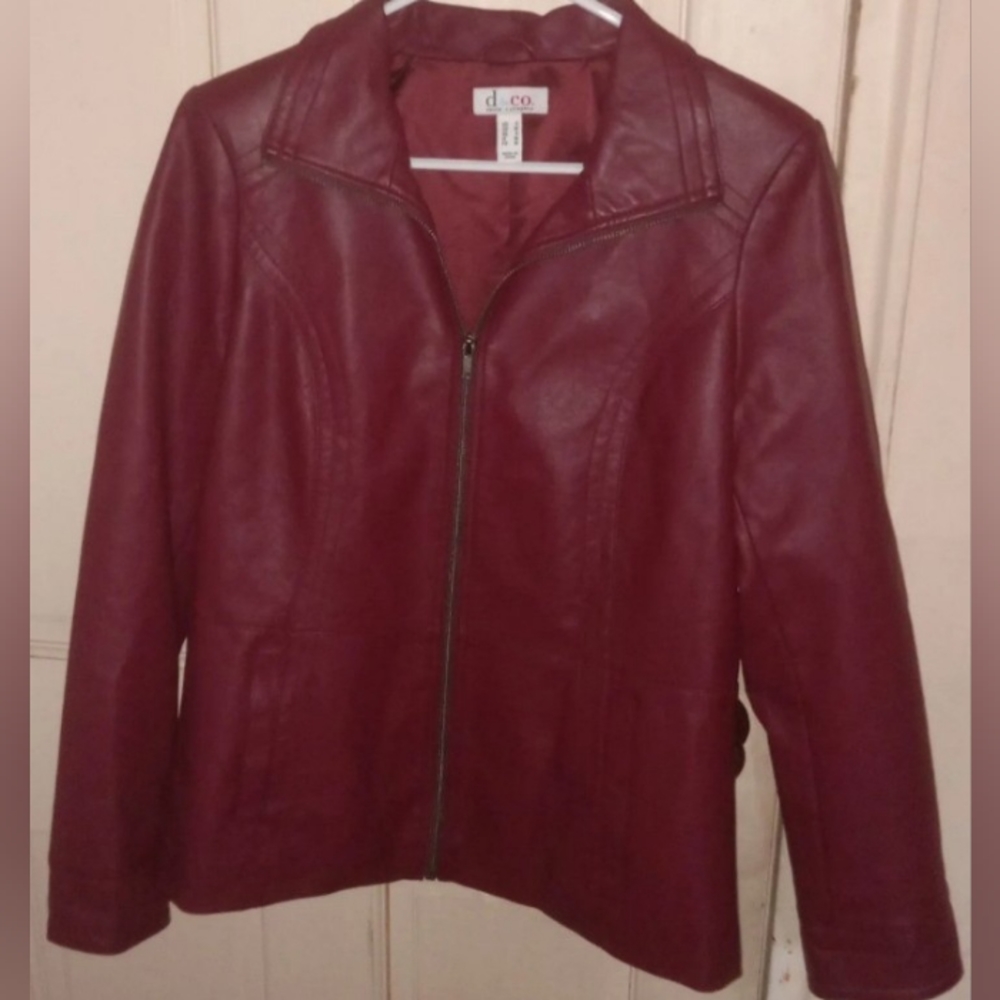 D & Co Denim + Company Women Faux Leather Jacket (Small) Pre-owned Zipper Jacket